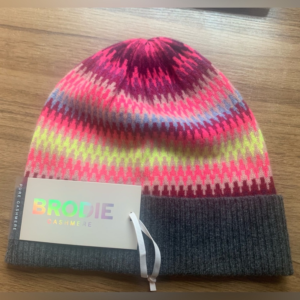 NWT BRODIE 100% Cashmere FAIR ISLE winter Hat
